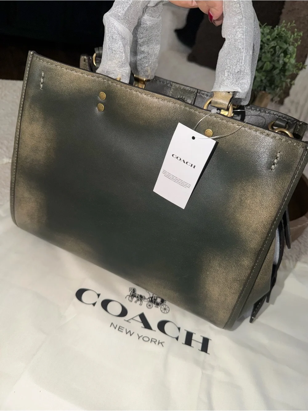 ❤️ Coach Green Loved Leather Rogue 31 ❤️